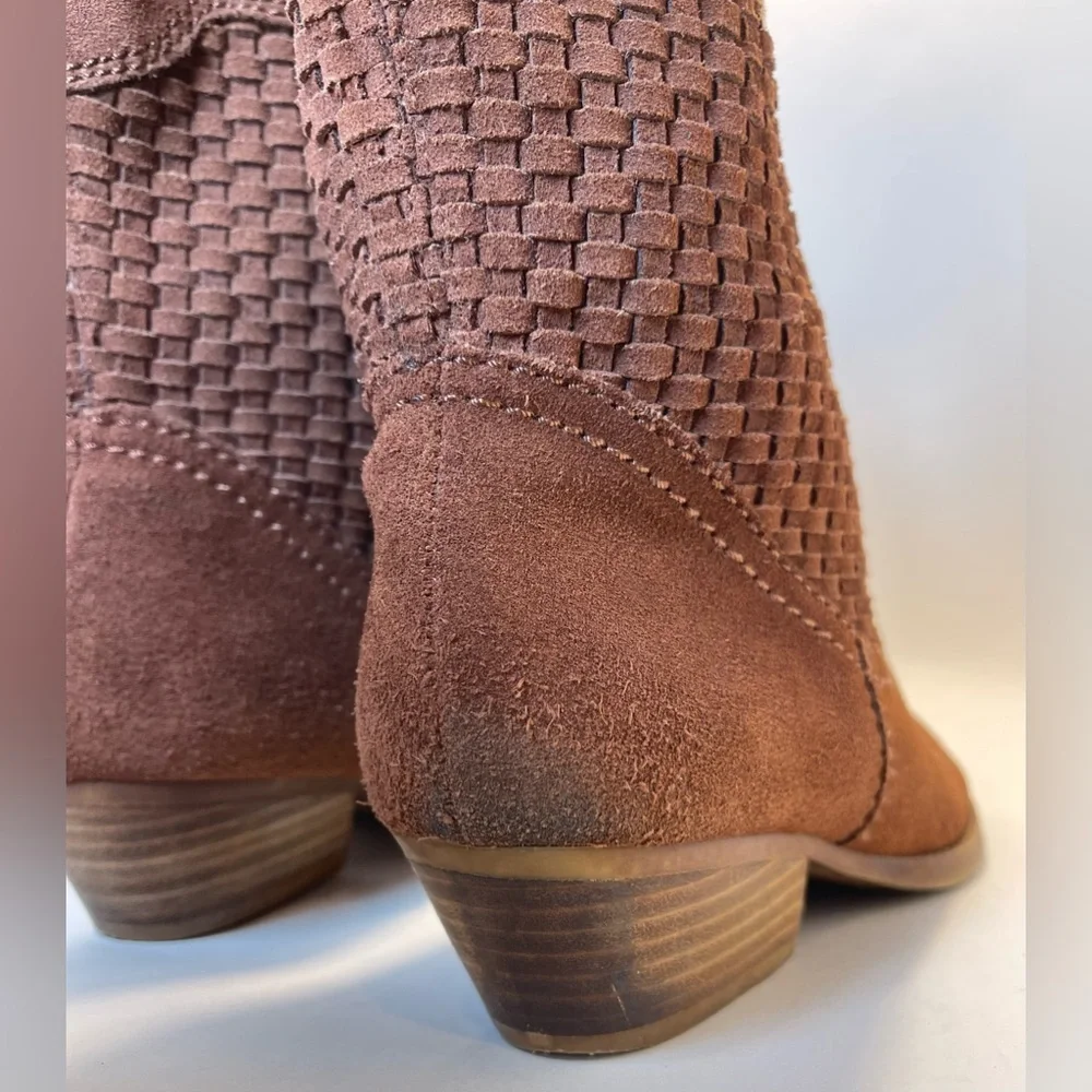 Nine West Vintage America Woven Suede‎ Boots Size 7.5M